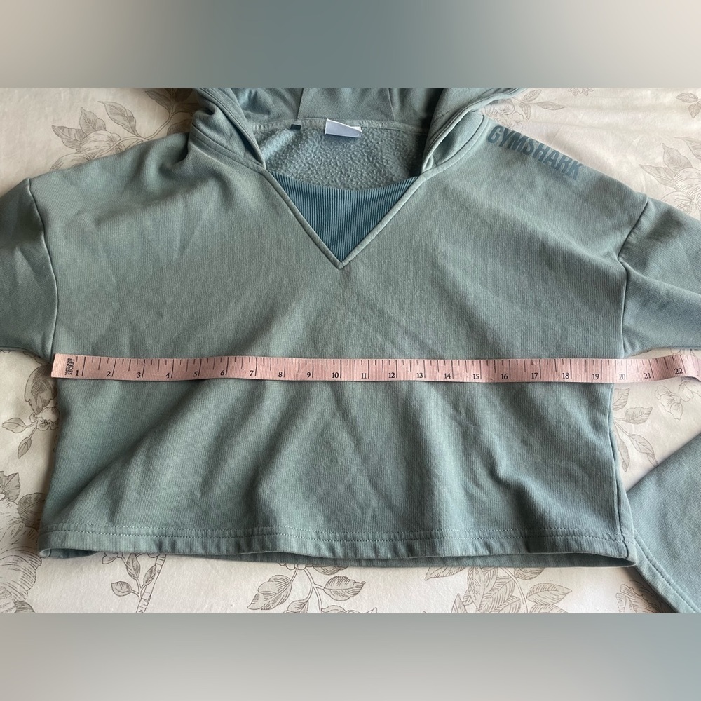 Gymshark Solo Cropped Hoodie Turquoise Small Athleisure Gym Athletic Loungewear‎ - Picture 8 of 9